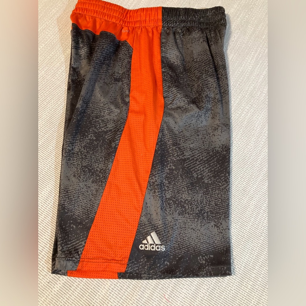 Boys Adidas Shorts. 14/16
